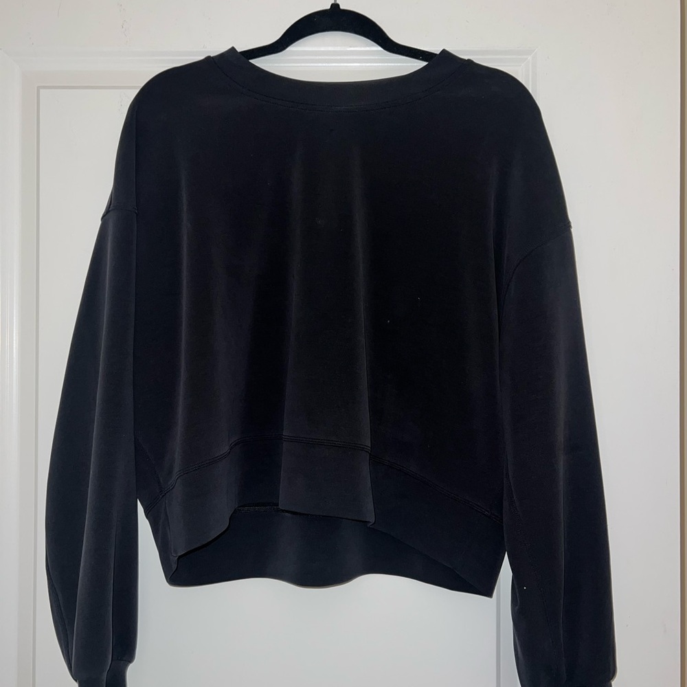 Lululemon Softstreme cropped sweatshirt